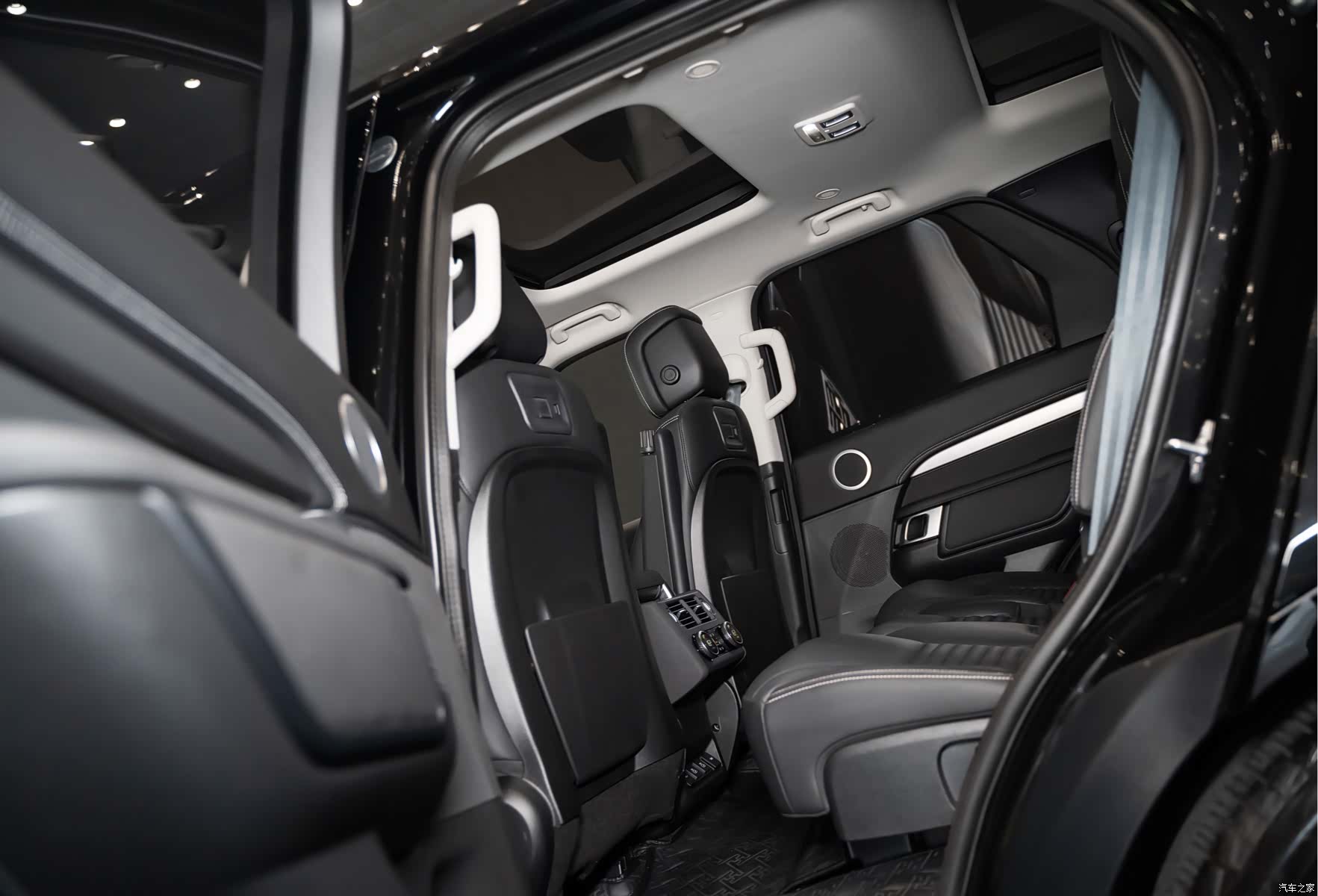 Land Rover Discovery, 2021 19