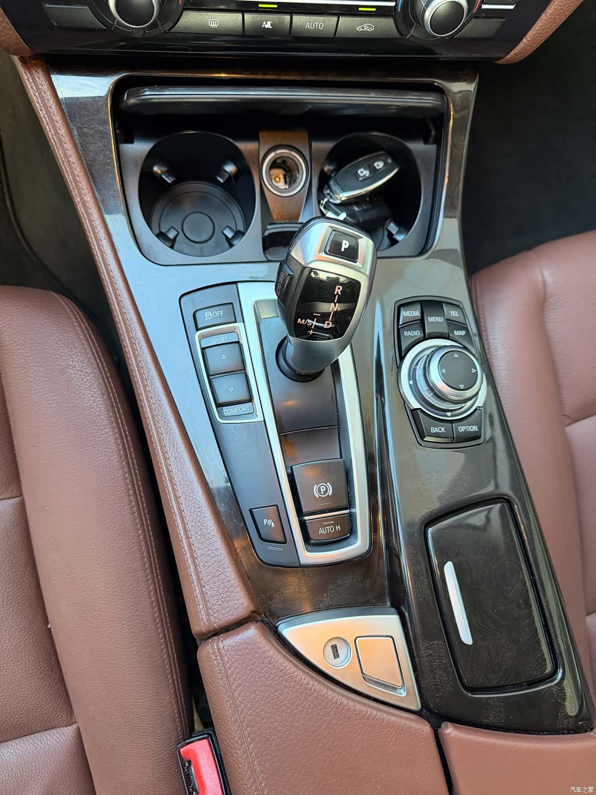 BMW 5 Series, 2017 9