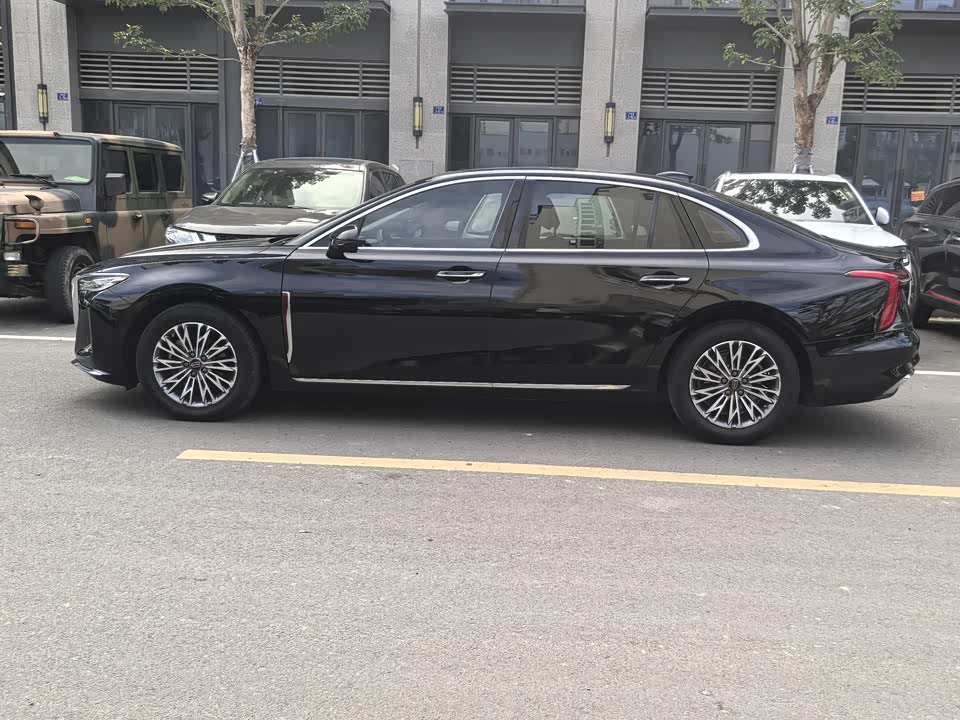 Hongqi H5
