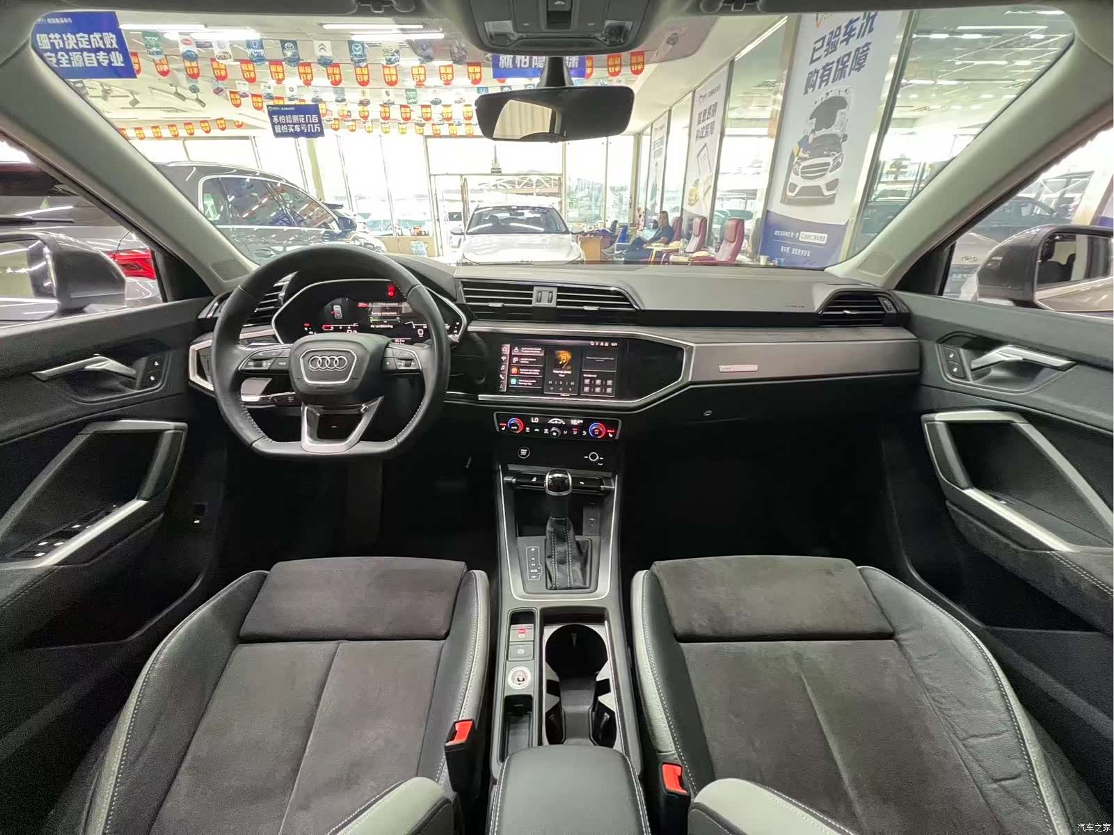 Audi Q3, 2022 9
