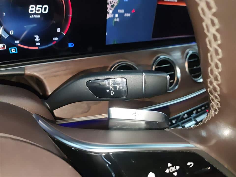 Mercedes-Benz E-class Mercedes-Benz E-class