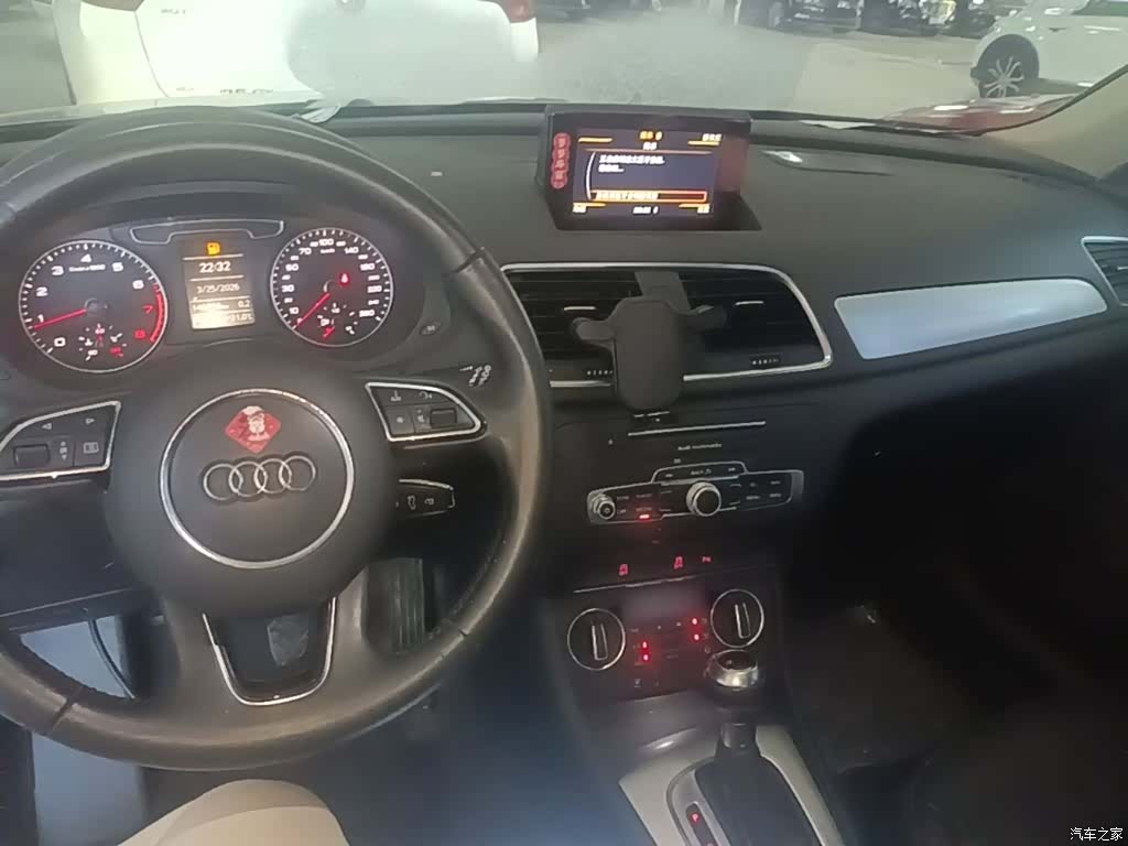 Audi Q3, 2016 10