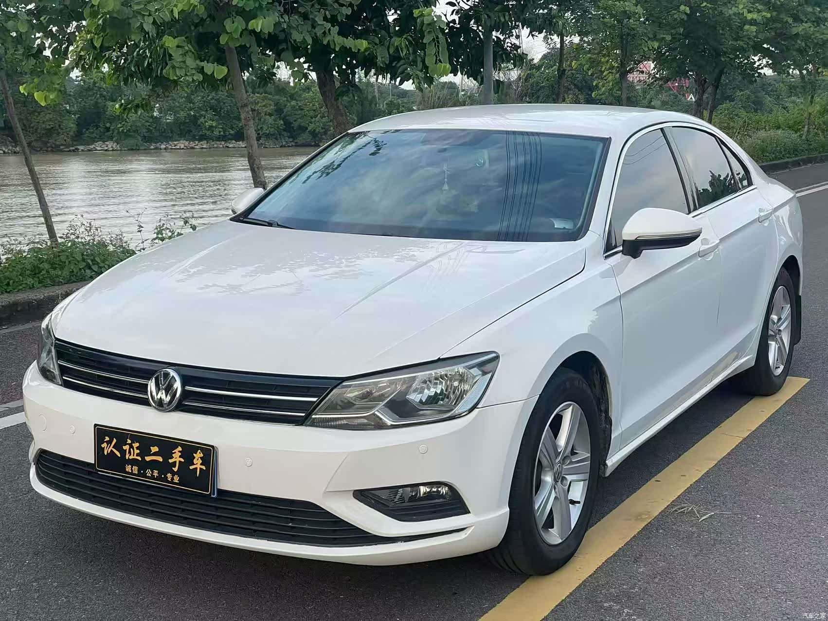 Volkswagen Lamando, 2015 9