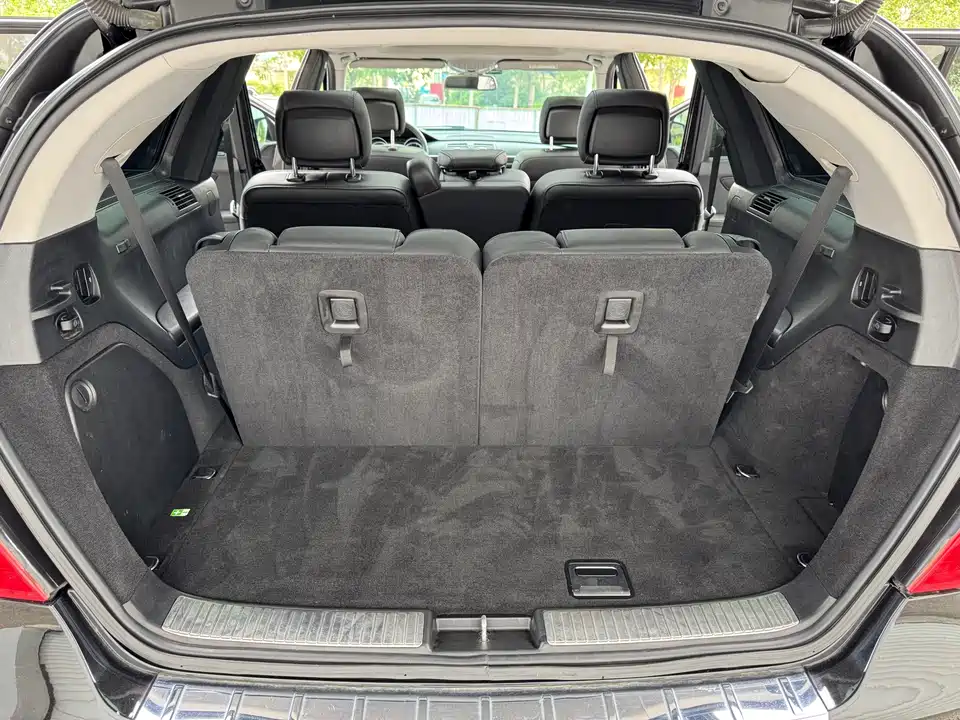 Mercedes-Benz R-class