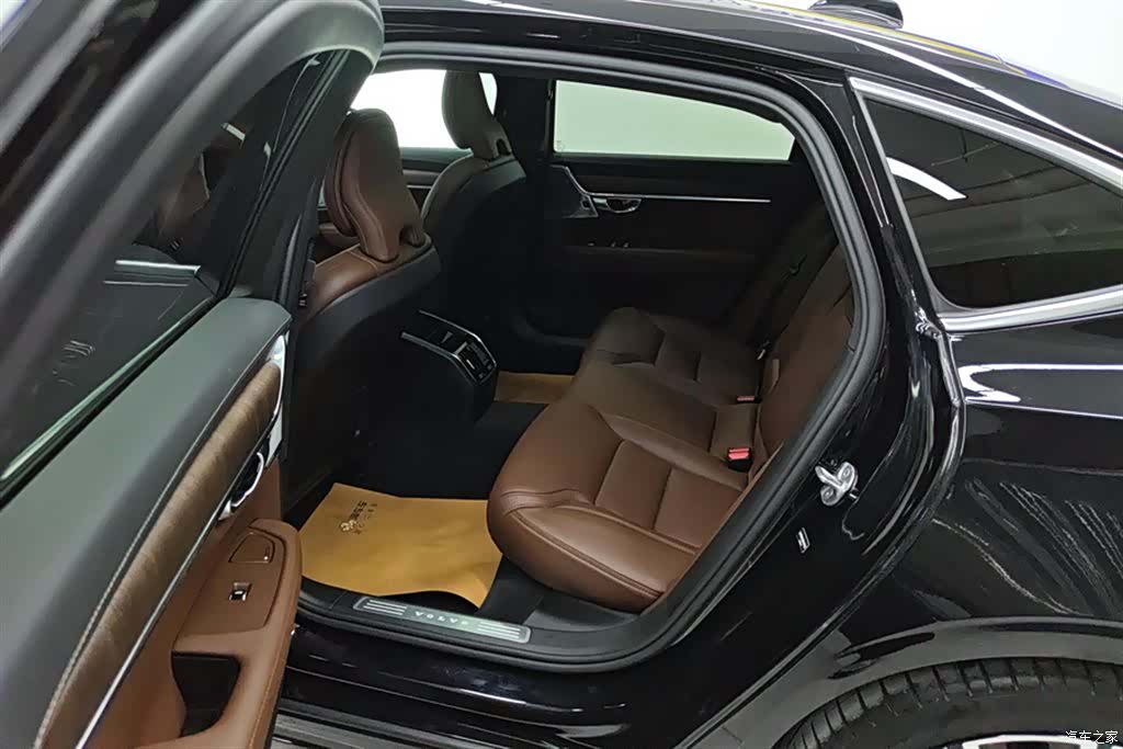 Volvo S90, 2024 11