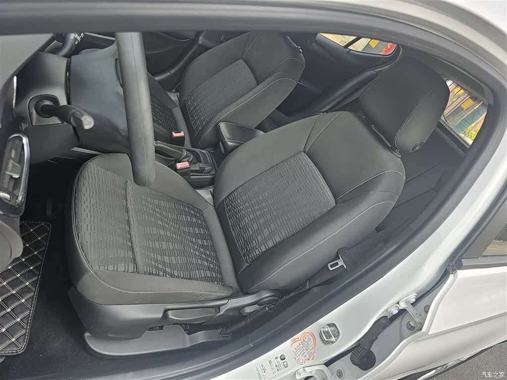 Buick Verano, 2017 15