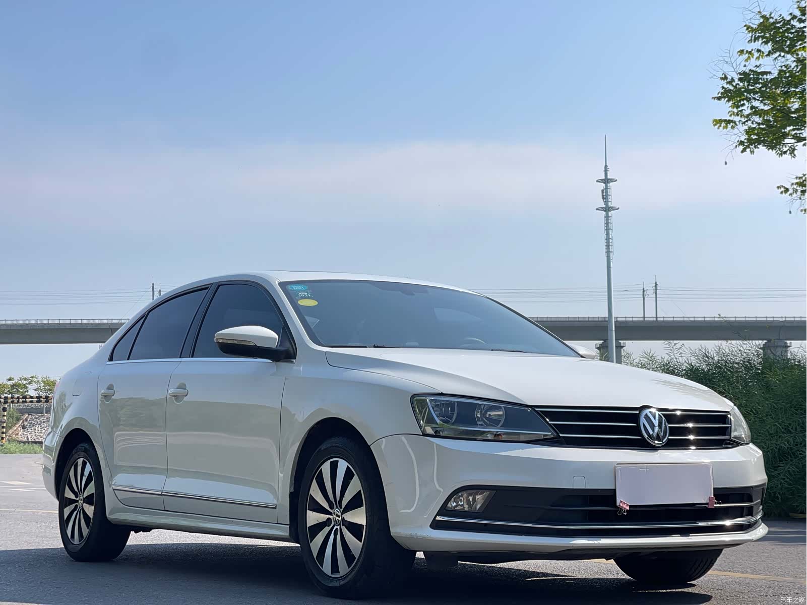 Volkswagen Sagitar, 2019 3