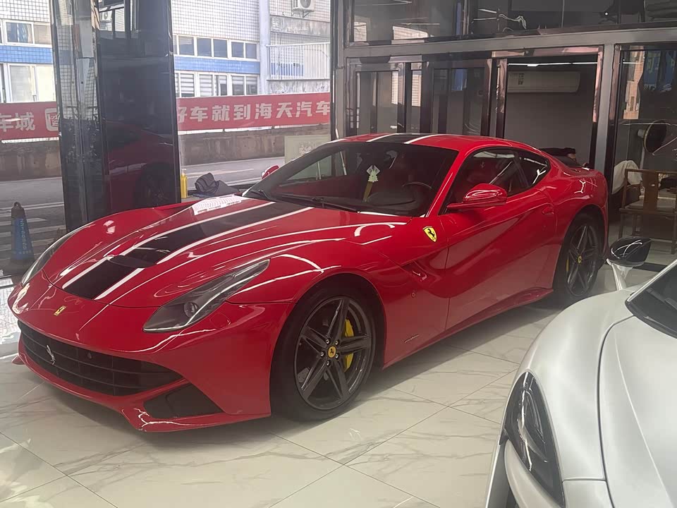Ferrari F12berlinetta