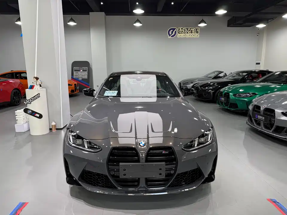 BMW M4