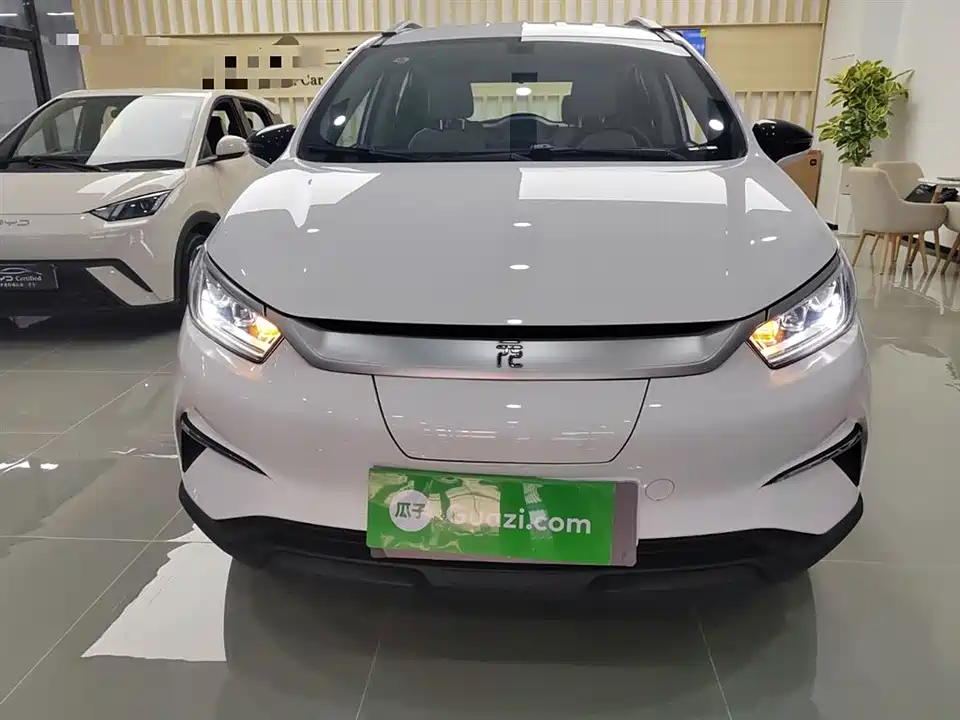 BYD Yuan Pro BYD Yuan Pro