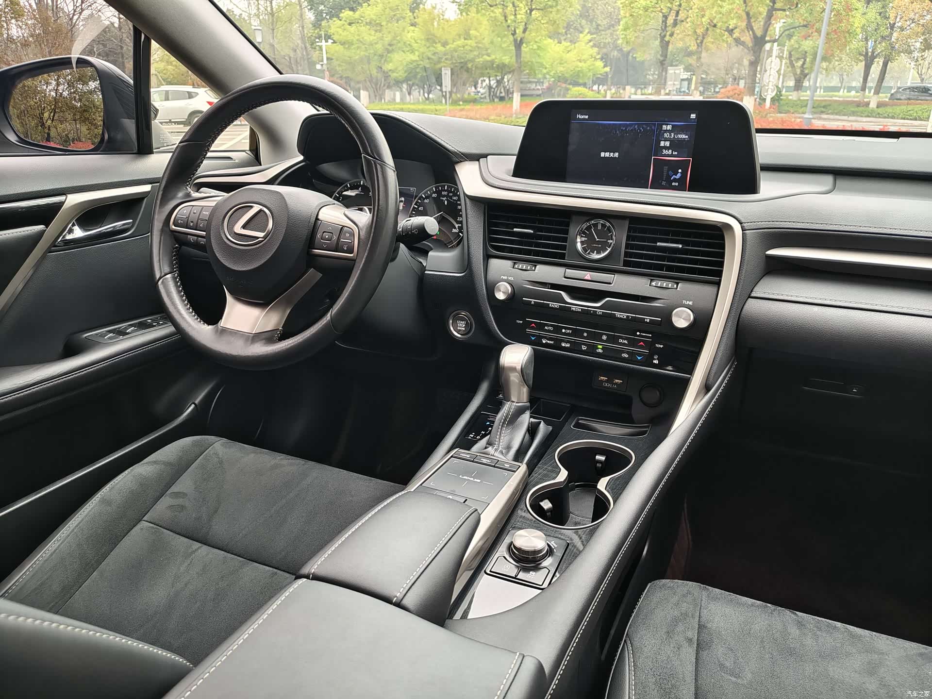 Lexus RX, 2022 22