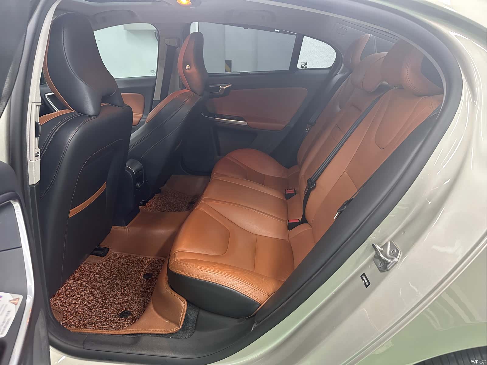 Volvo S60, 2017 9