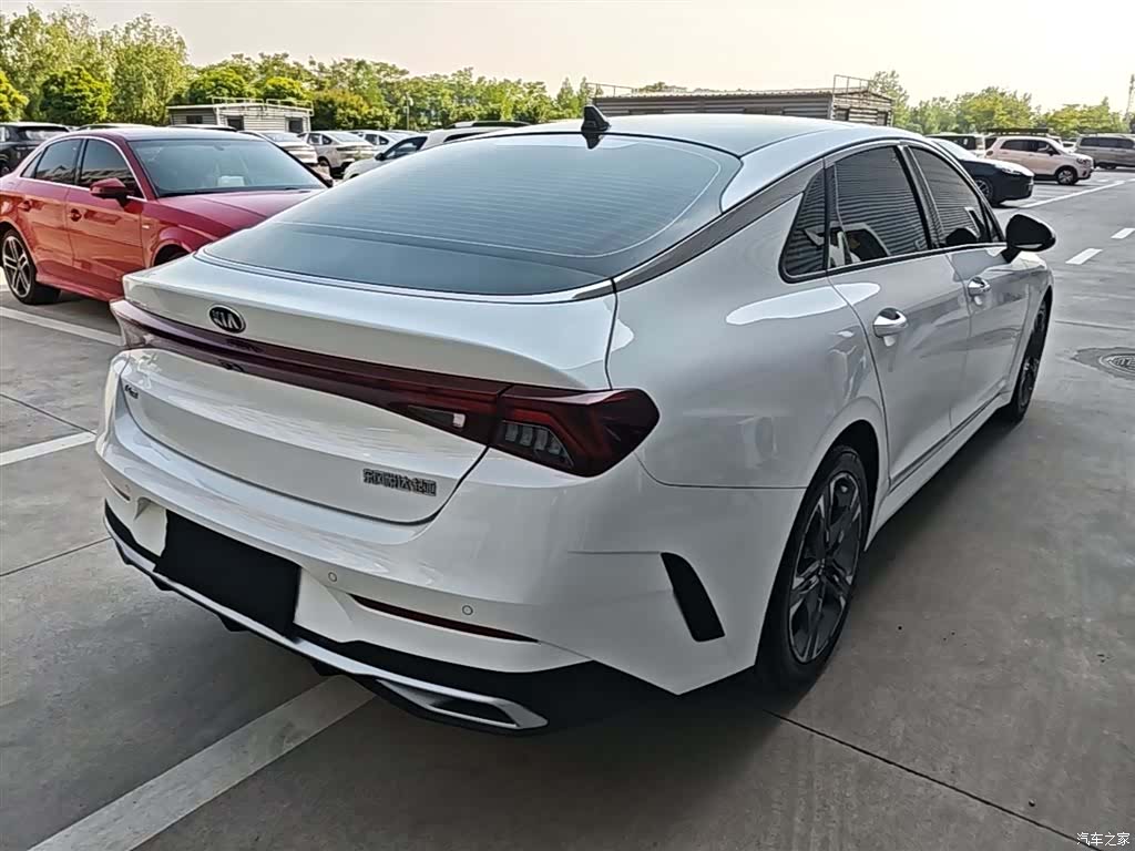 Kia K5, 2021 все фото