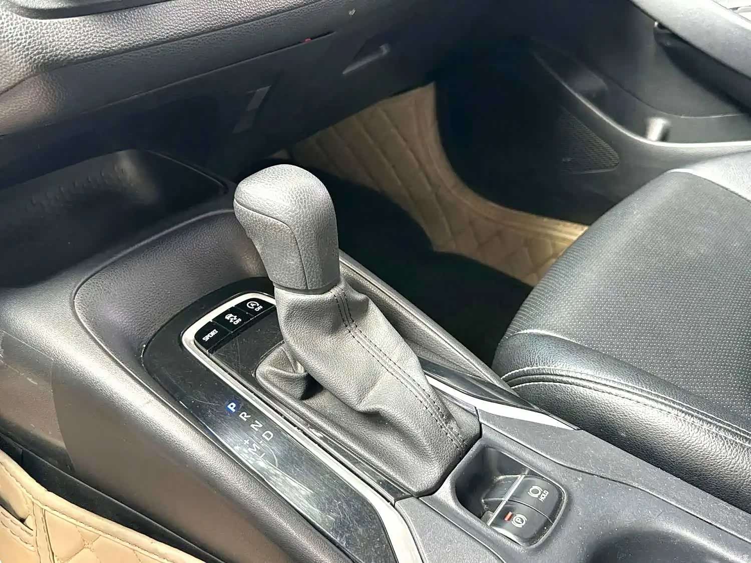 Toyota Corolla, 2020 11