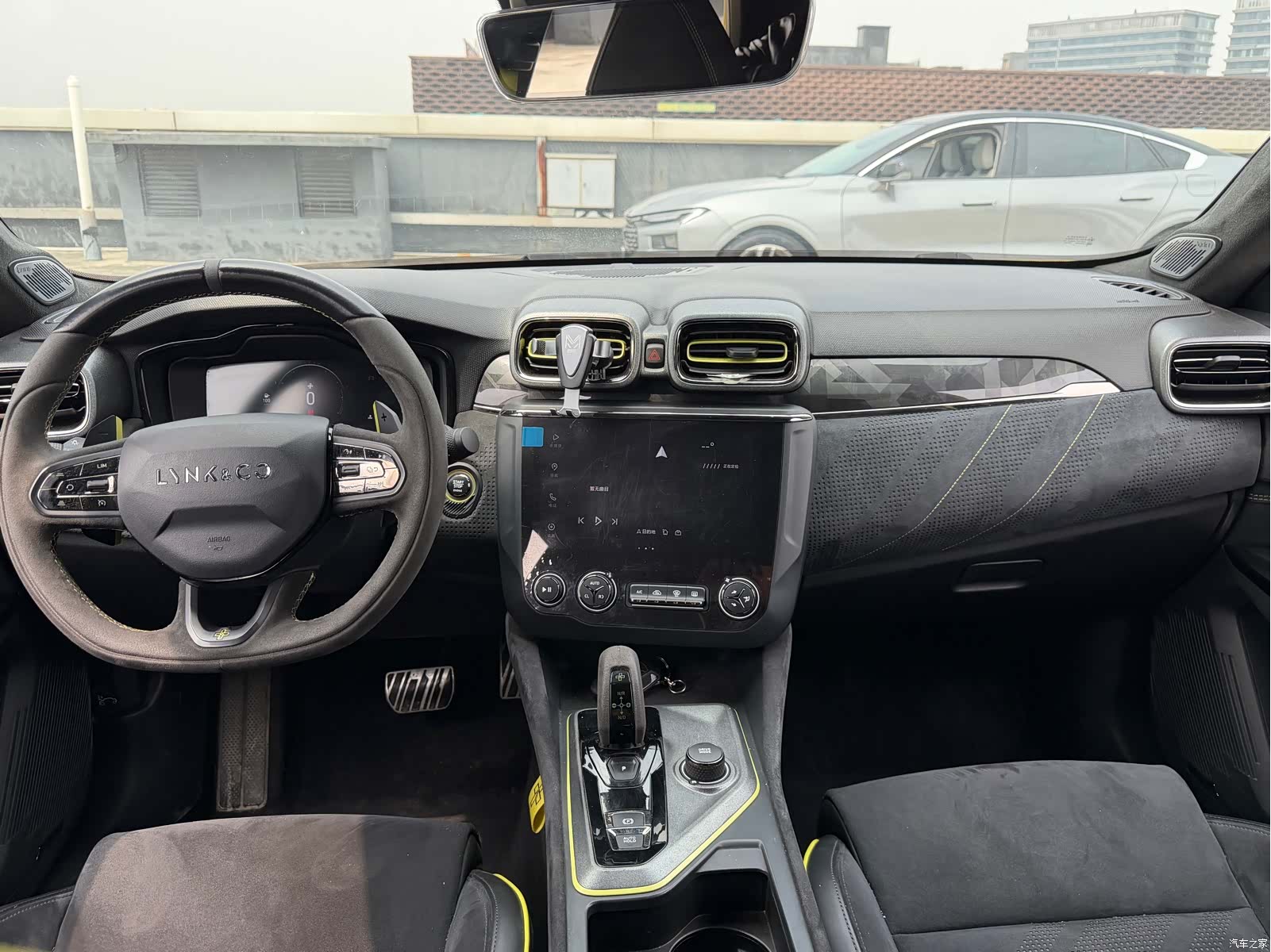 Lynk & Co 02, 2021 9