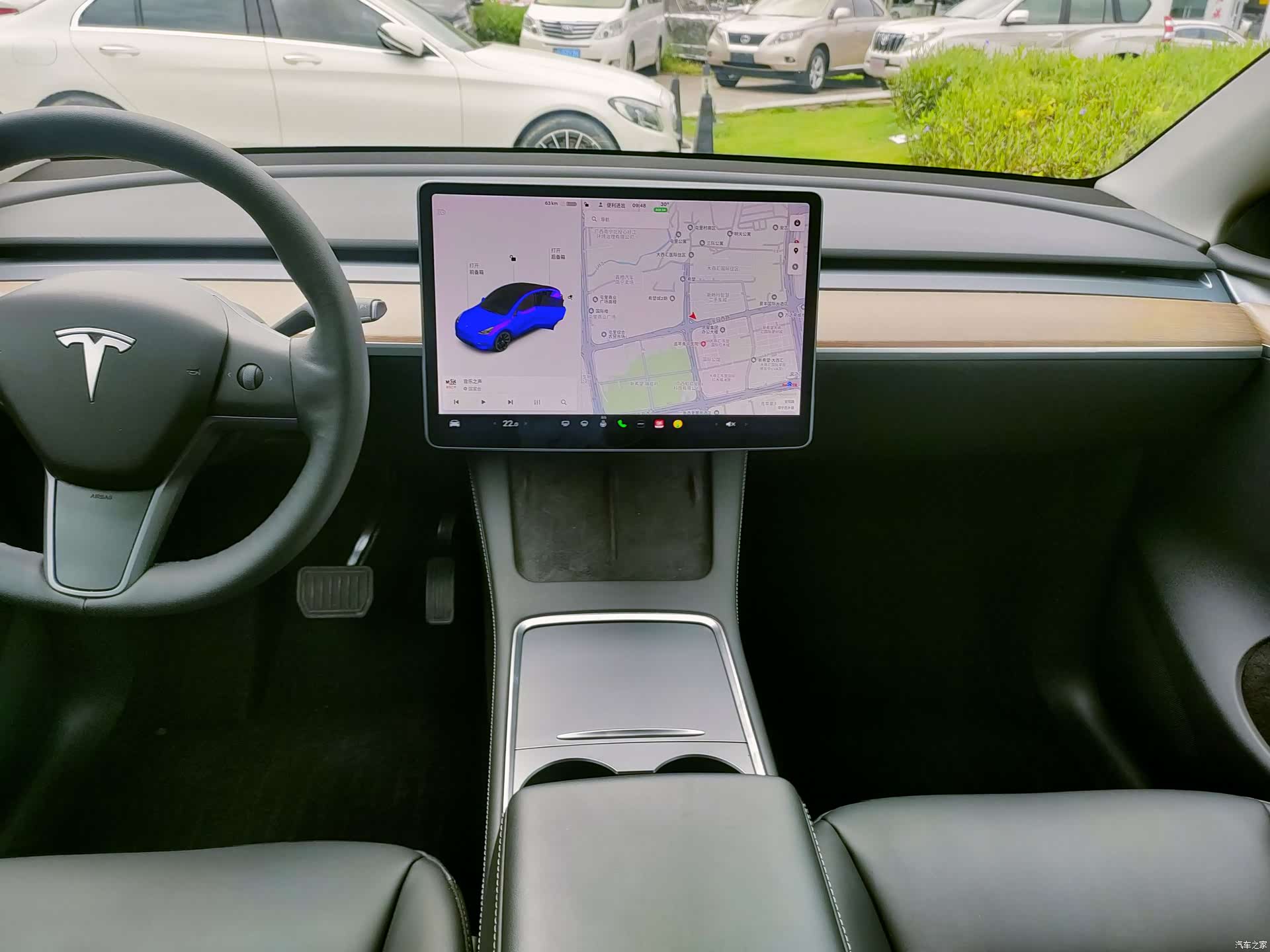 Tesla Model Y, 2022 17