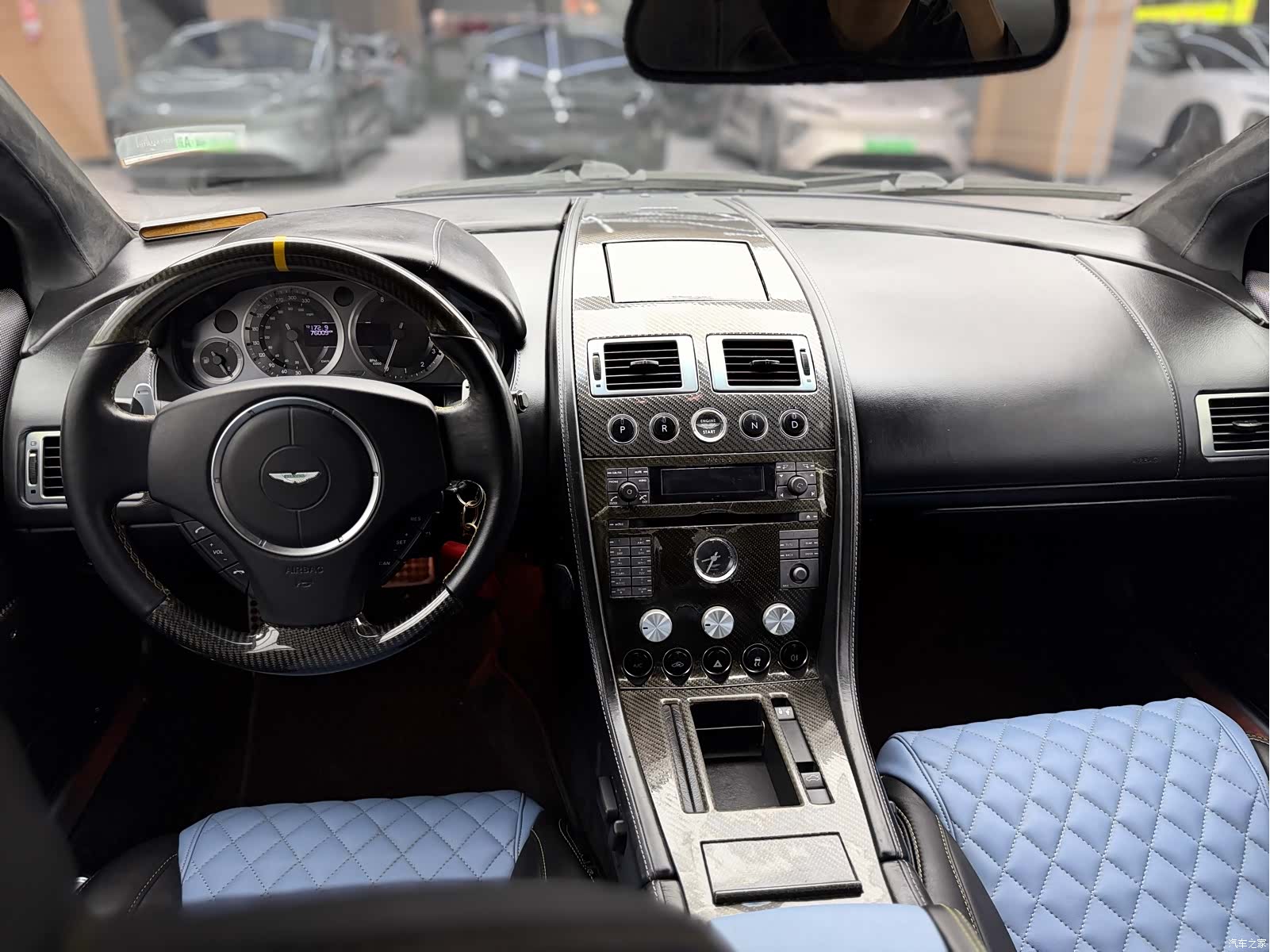 Aston Martin DB9, 2011 18
