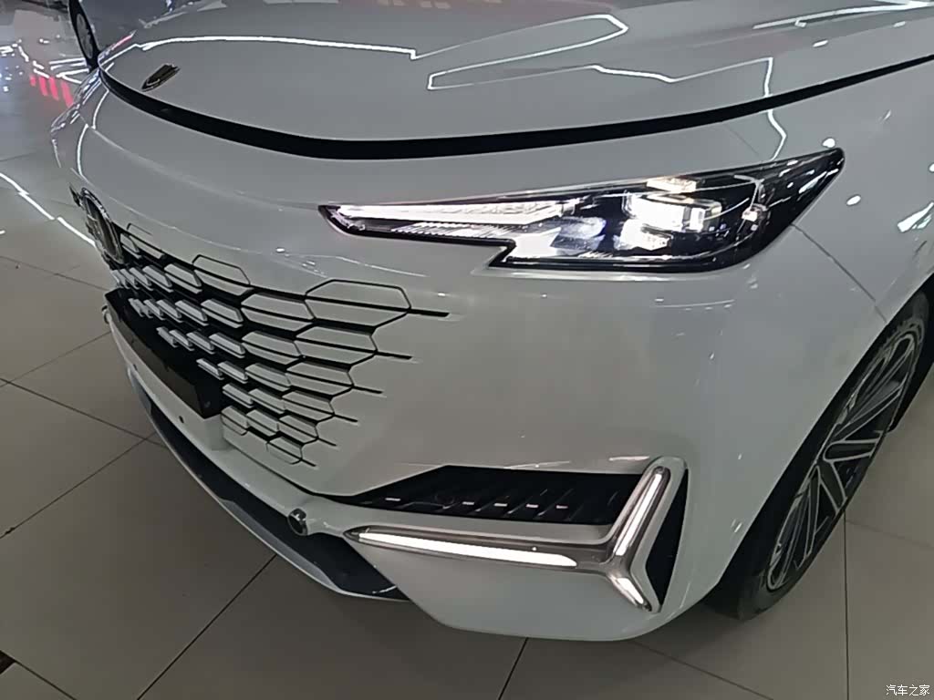 Changan UNI-K, 2021 24