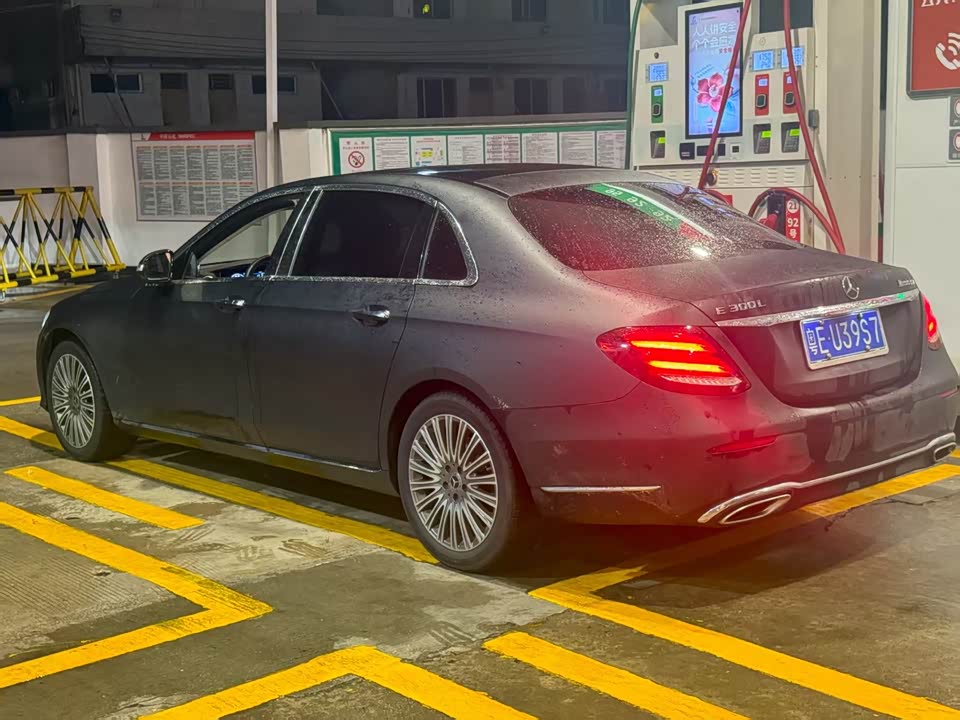 Mercedes-Benz E-class Mercedes-Benz E-class