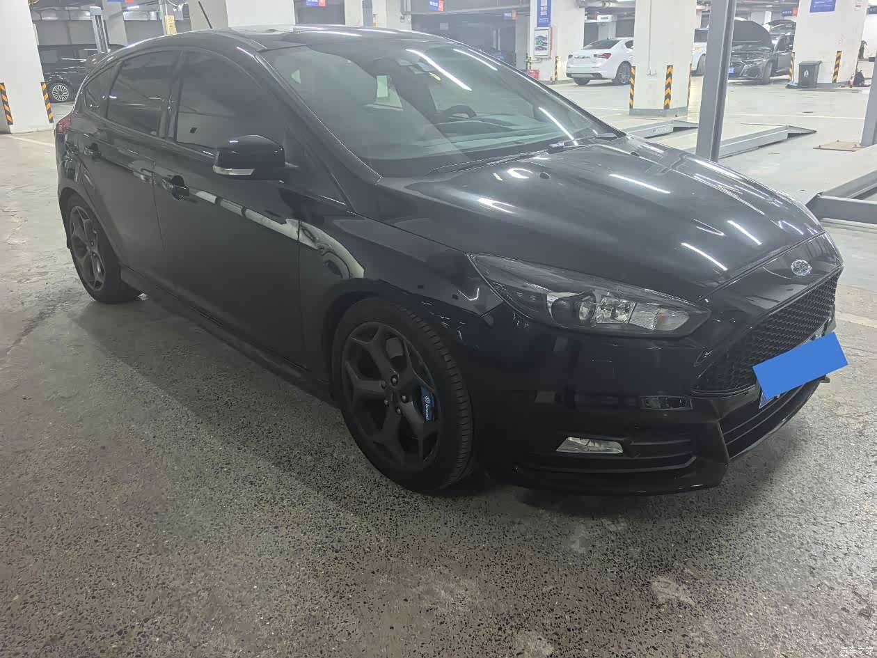 Ford Focus, 2018 3