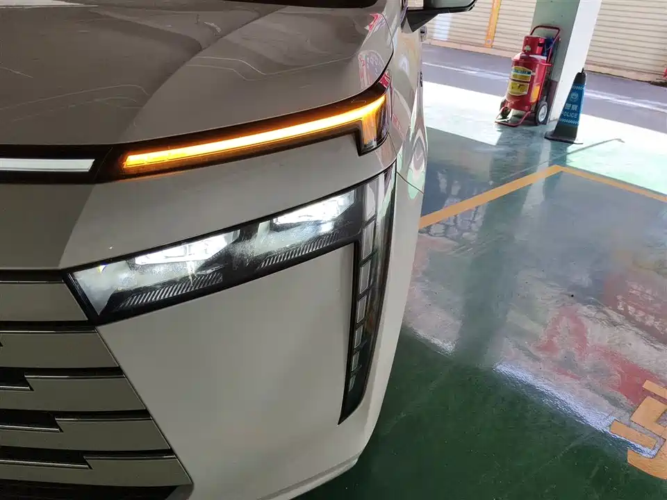 Trumpchi Trumpchi E8