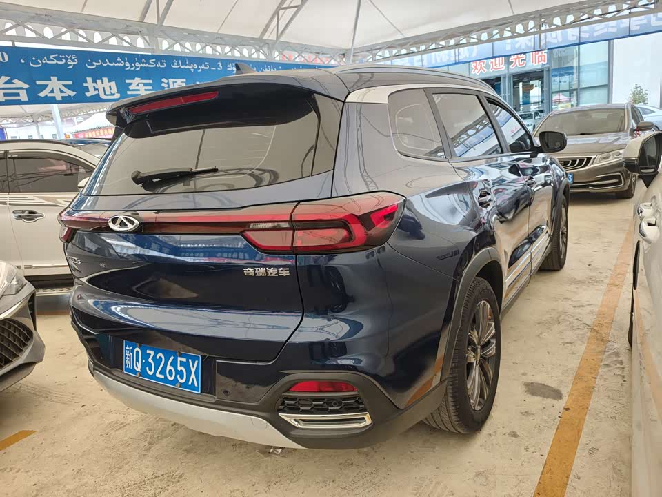 Chery Tiggo 8