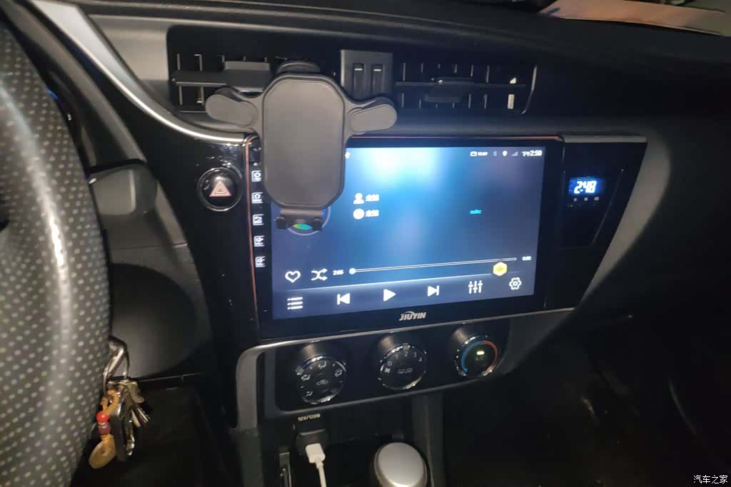 Toyota Corolla, 2019 13