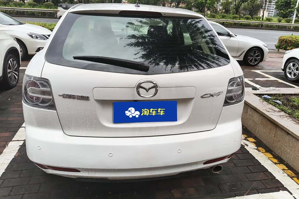 Mazda CX-7, 2015 4