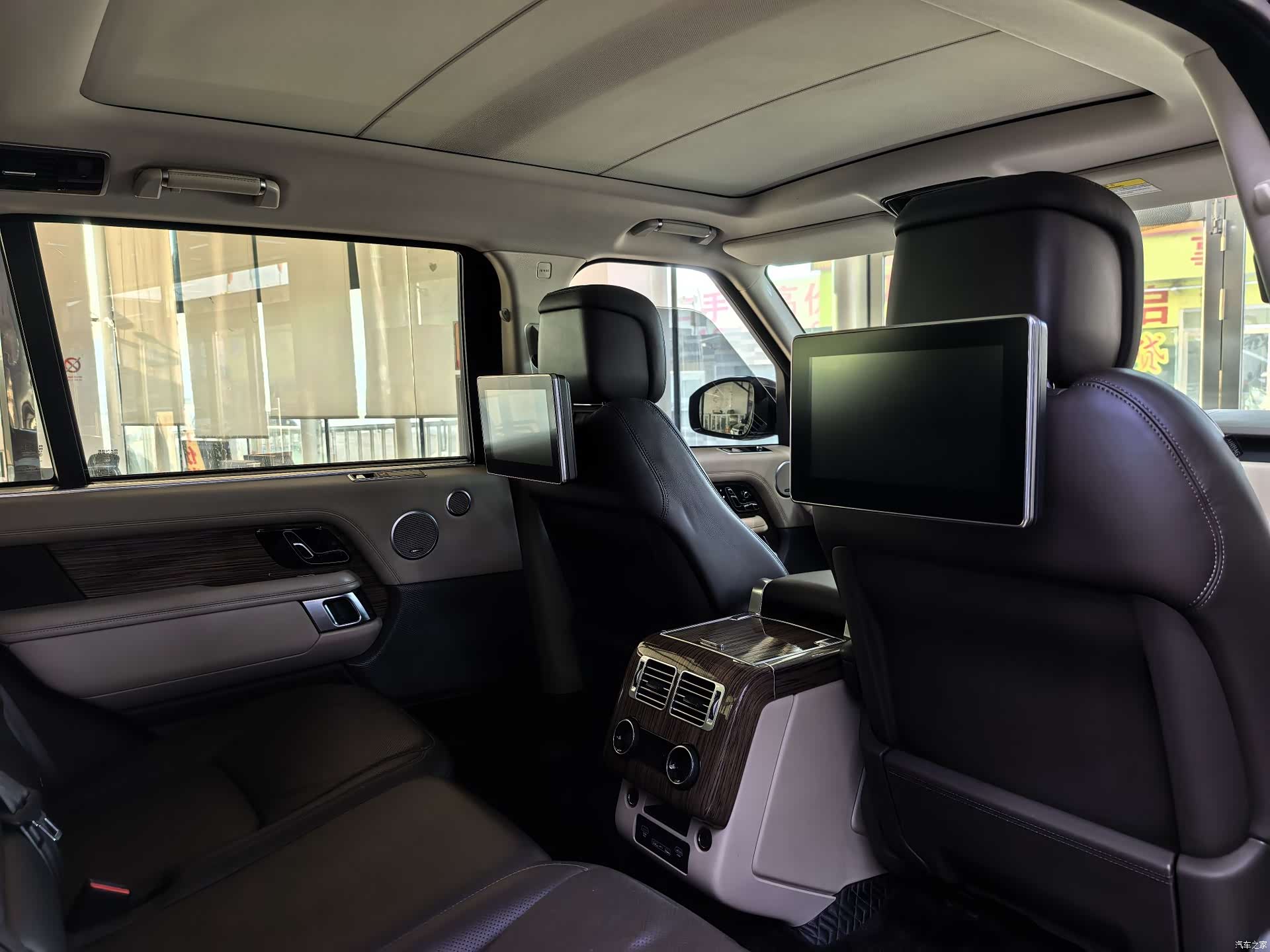 Land Rover Range Rover, 2019 12