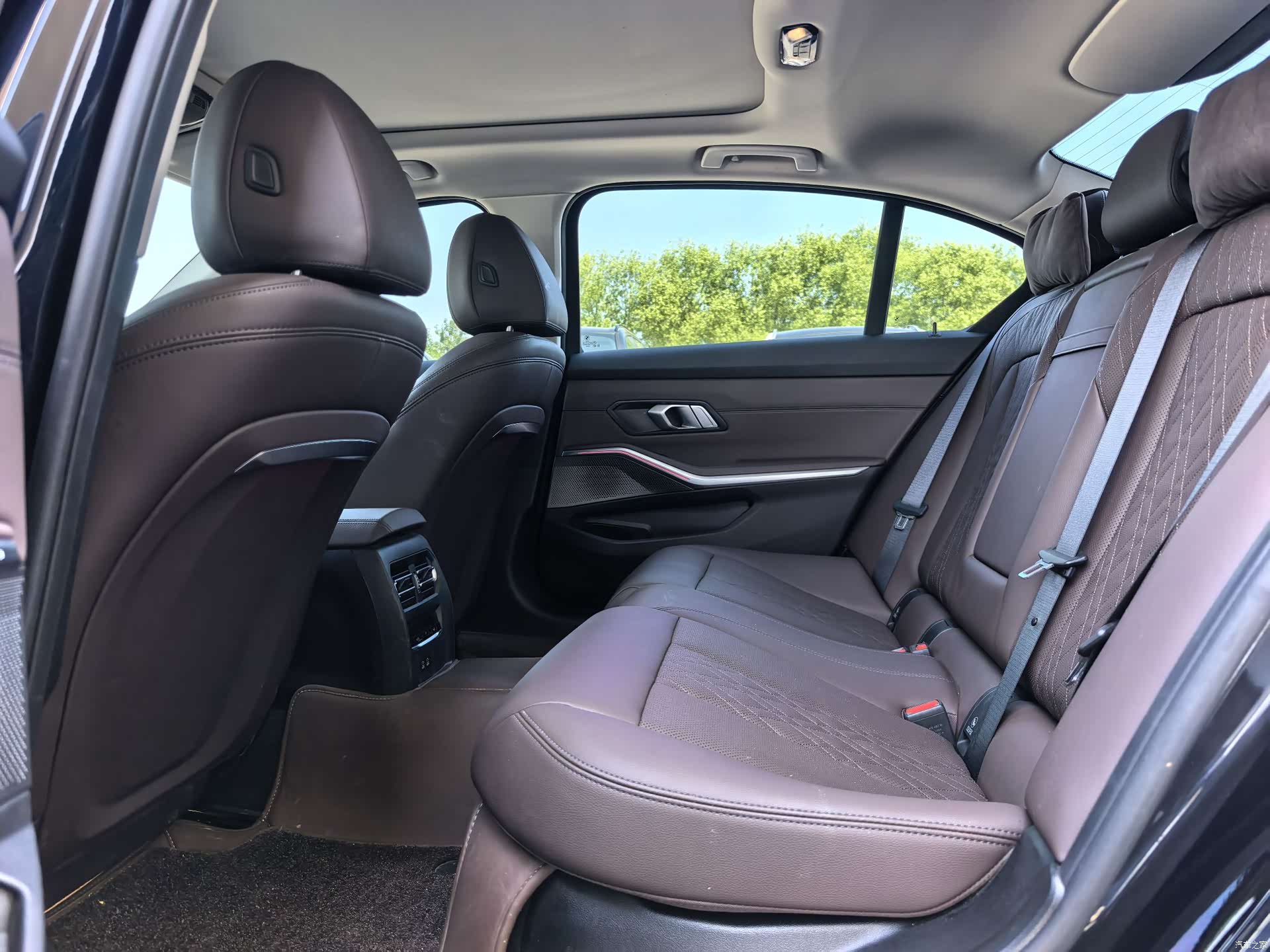 BMW i3, 2025 12