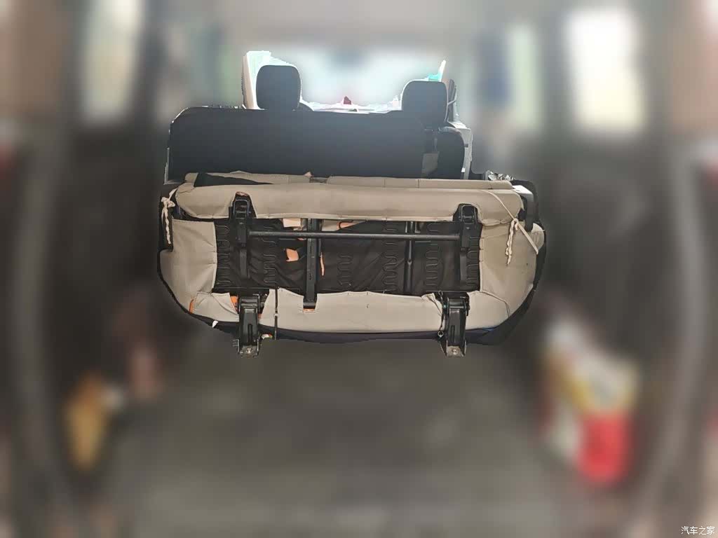 Wuling Hongguang, 2015 16