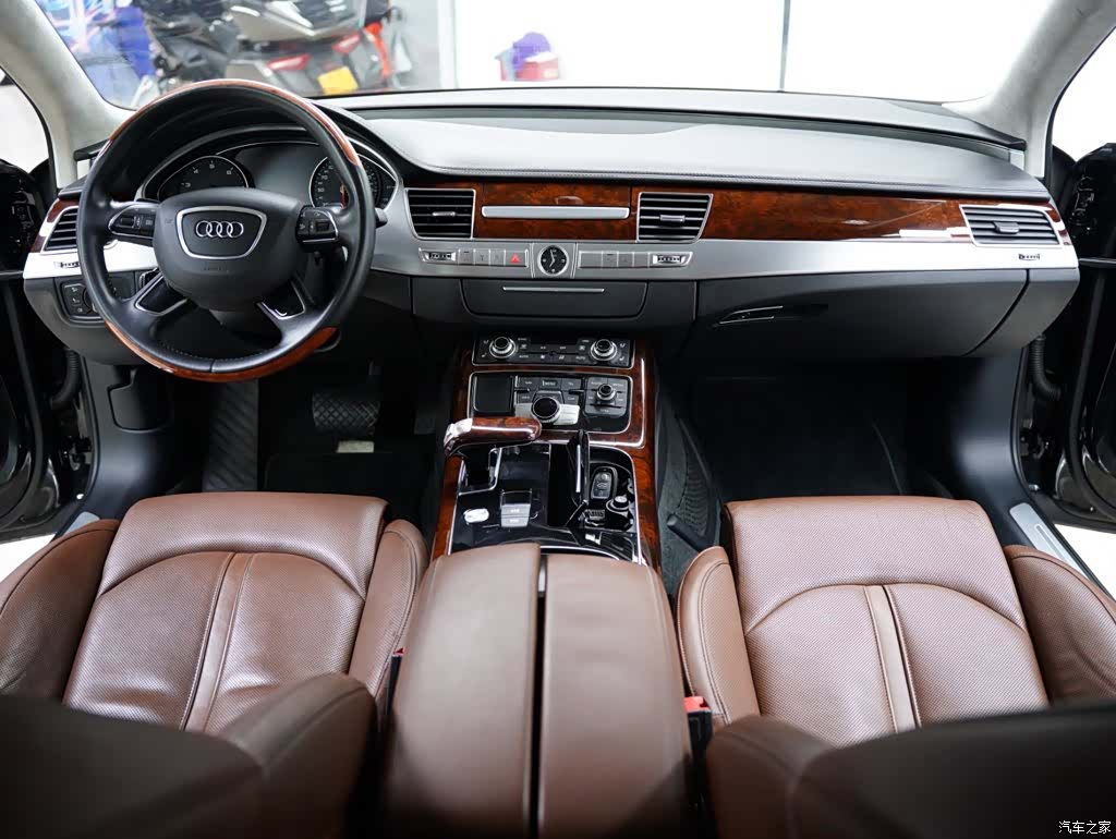 Audi A8L, 2013 49