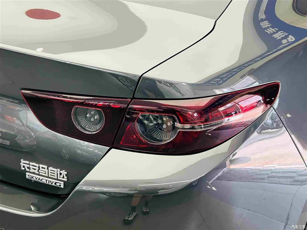 Mazda Mazda3, 2021 12