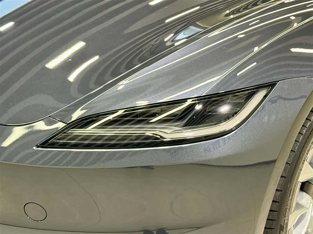 Tesla Model 3, 2024 8