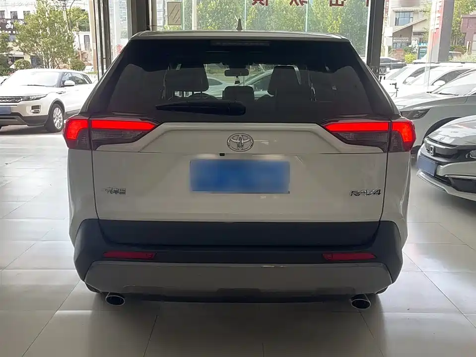 Toyota RAV4 Rongfang