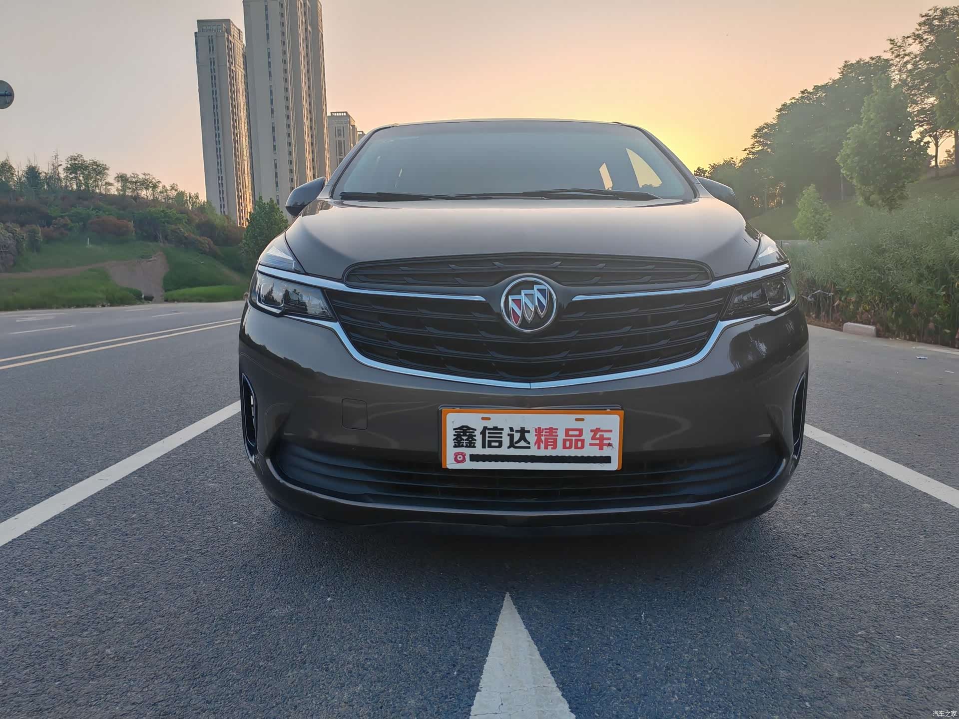 Buick GL8, 2022 2