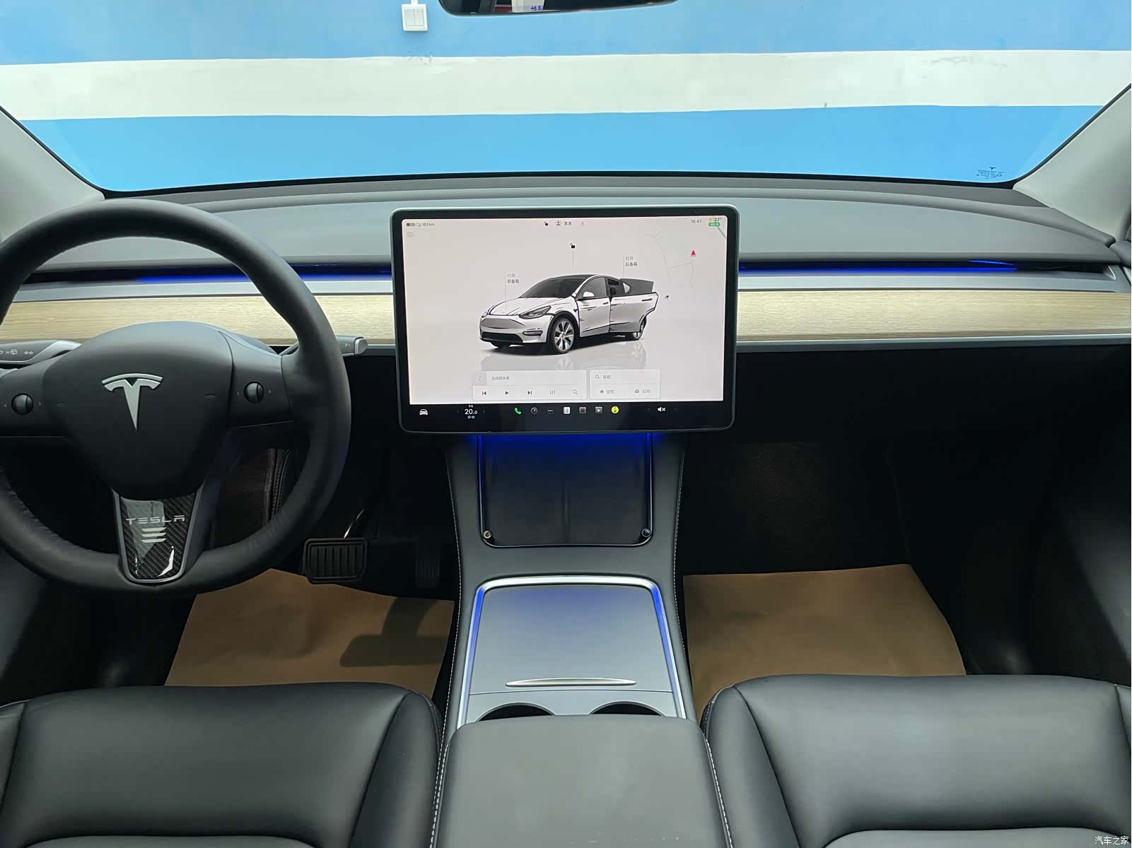 Tesla Model Y, 2022 18