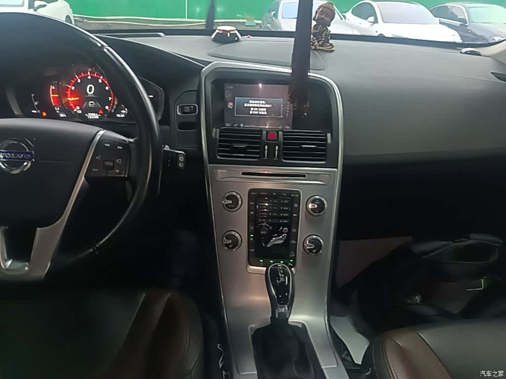 Volvo XC60, 2017 13