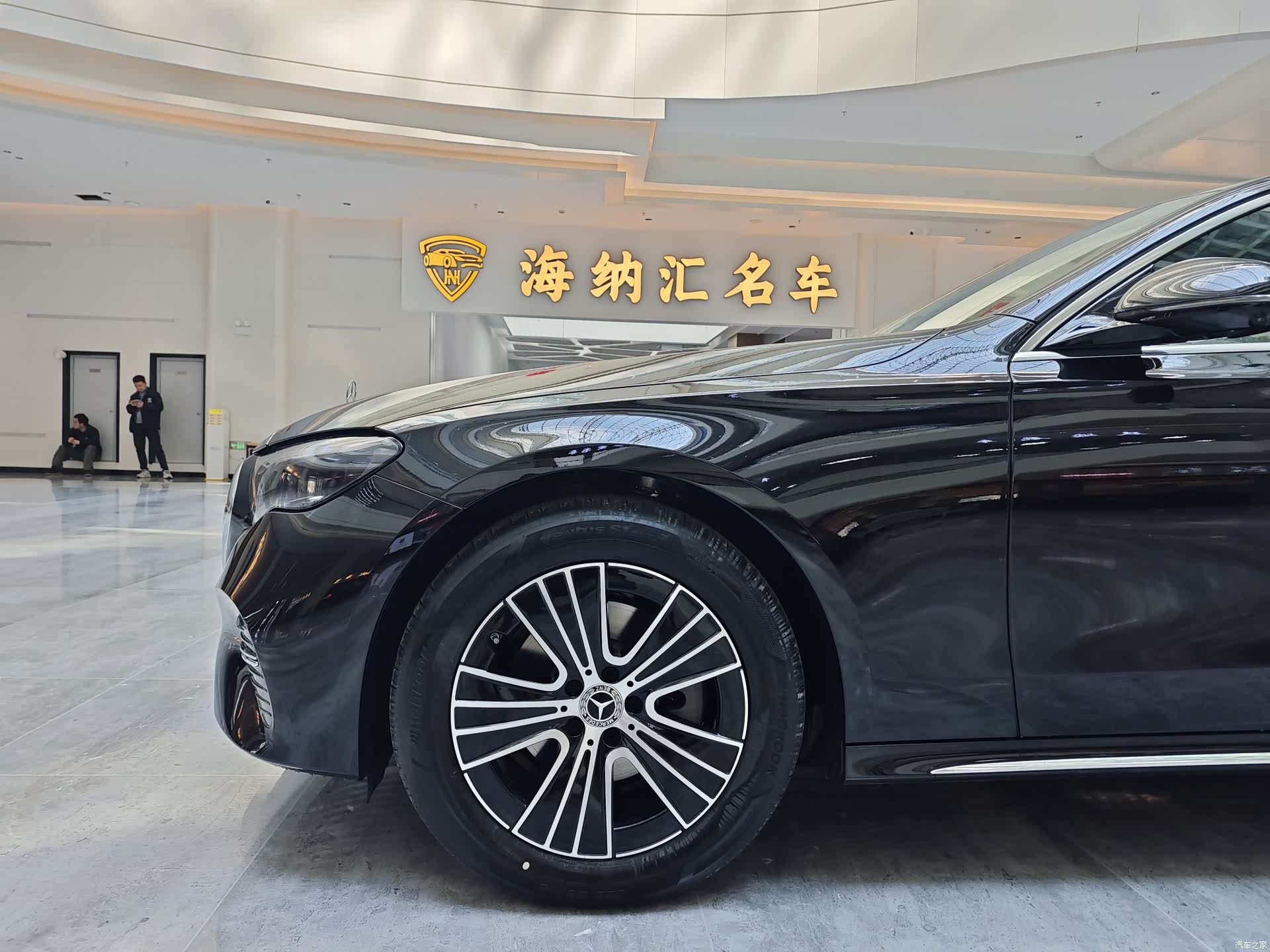 Mercedes-Benz E-Class, 2026 4