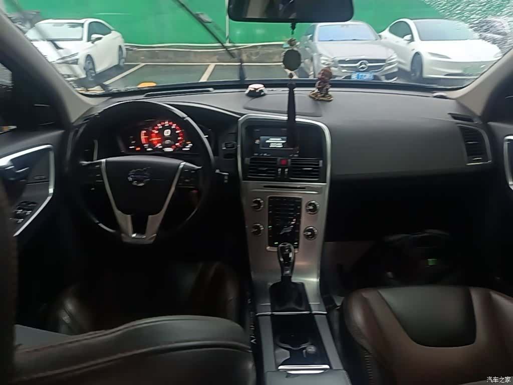 Volvo XC60, 2017 10