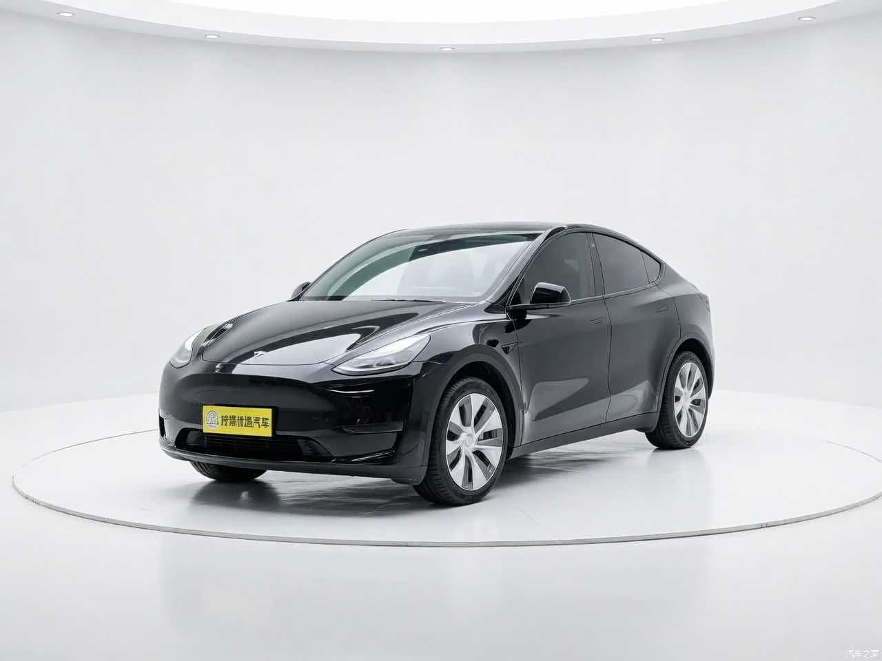 Tesla Model Y, 2022 1