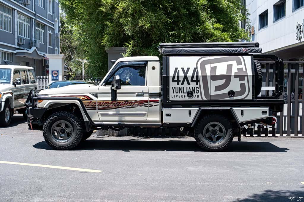 Toyota Land Cruiser, 2024 3