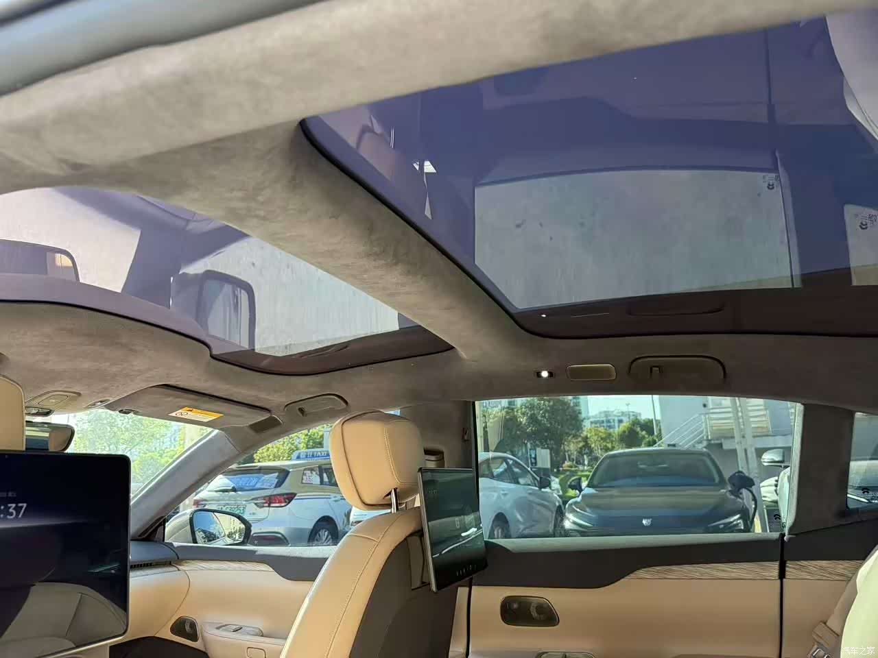 NIO ET7, 2024 11