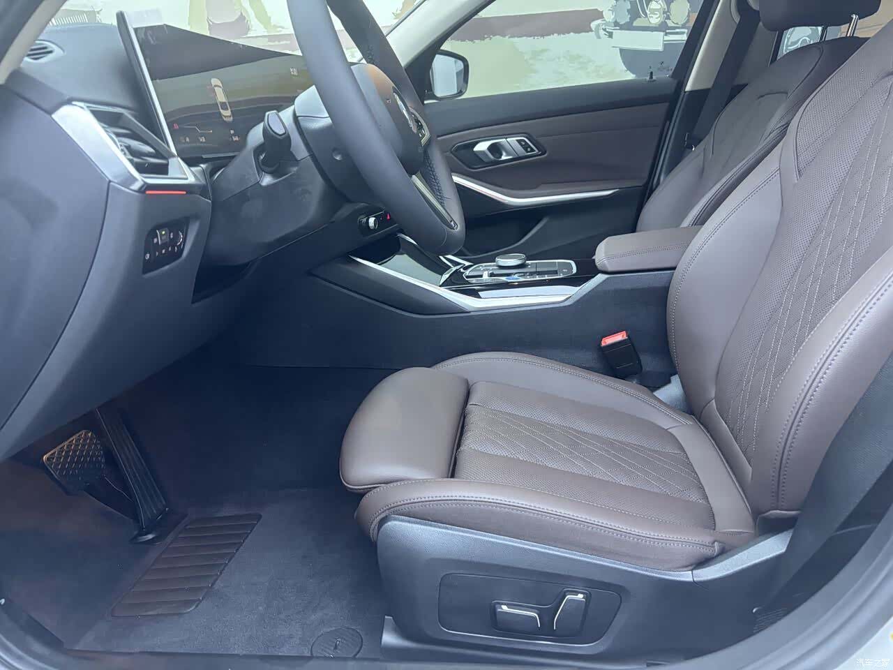 BMW i3, 2024 10