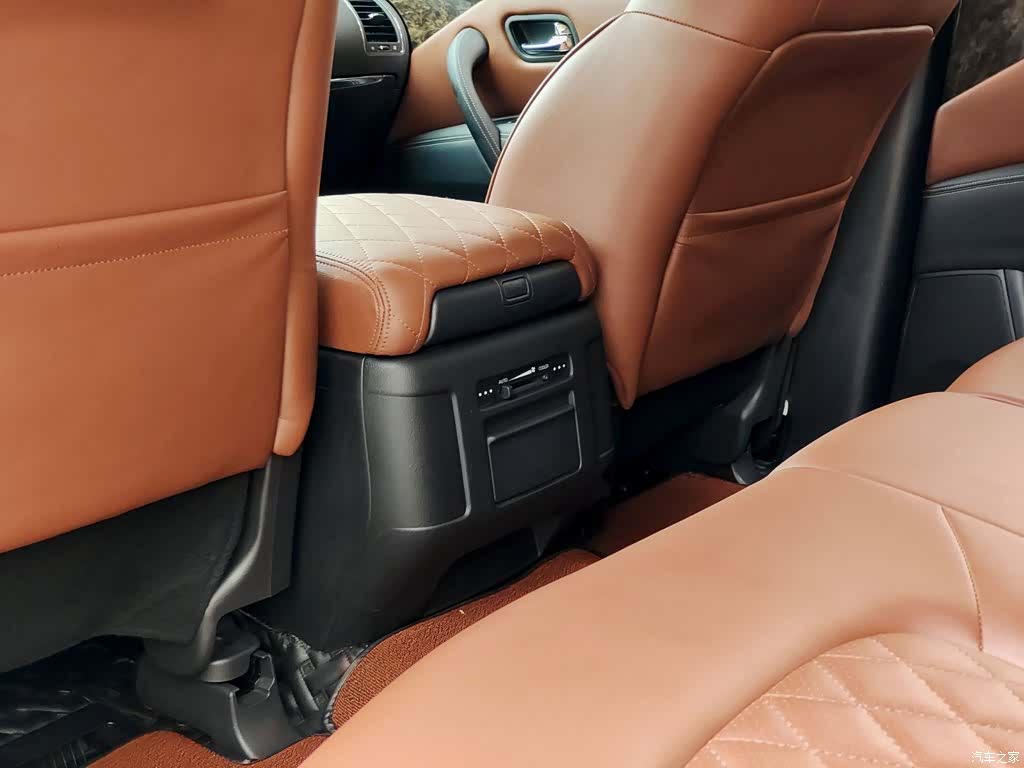 Nissan Patrol, 2020 9