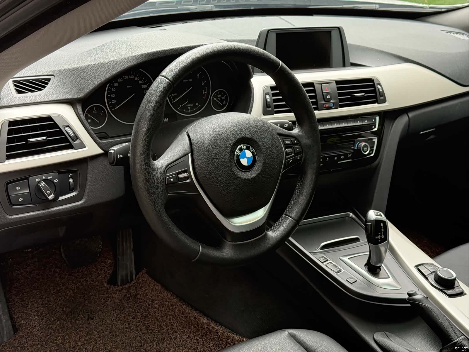 BMW 3 Series, 2017 16