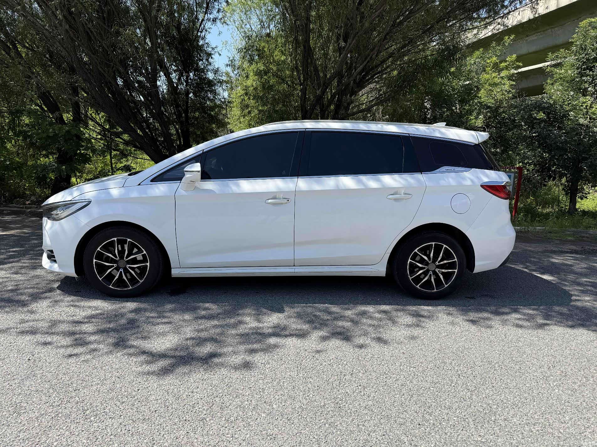 BYD Song, 2019 11