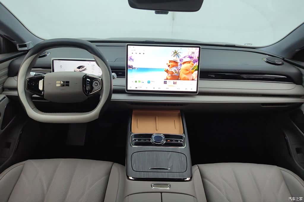 Geely 8, 2025 12