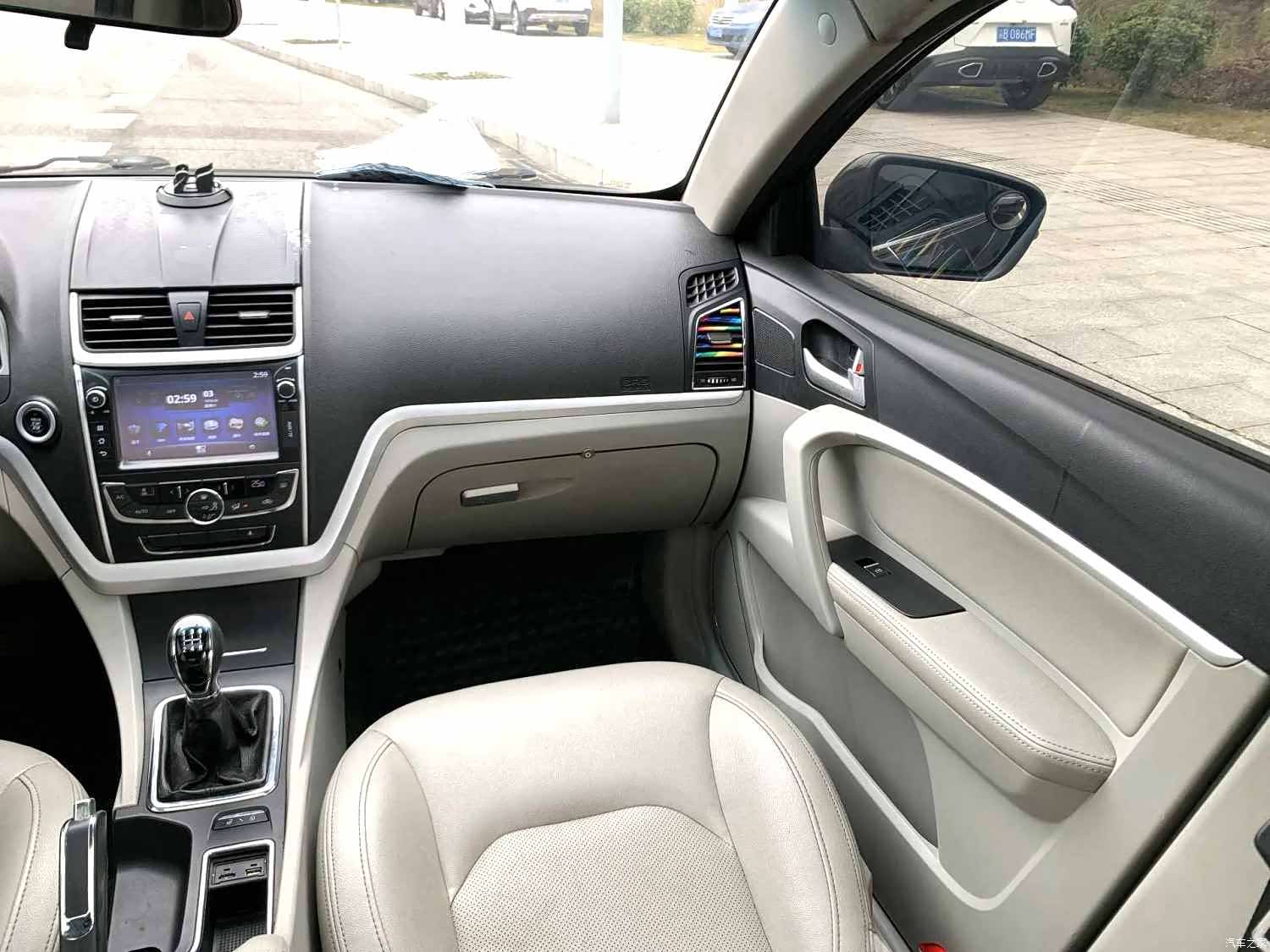 Geely Emgrand, 2015 6