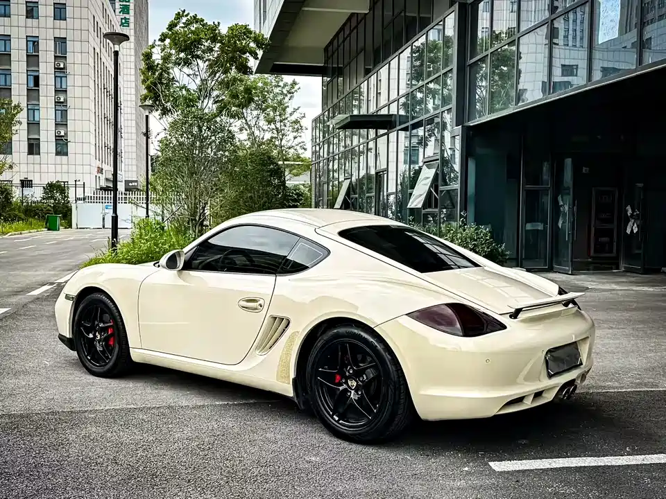 Porsche Cayman